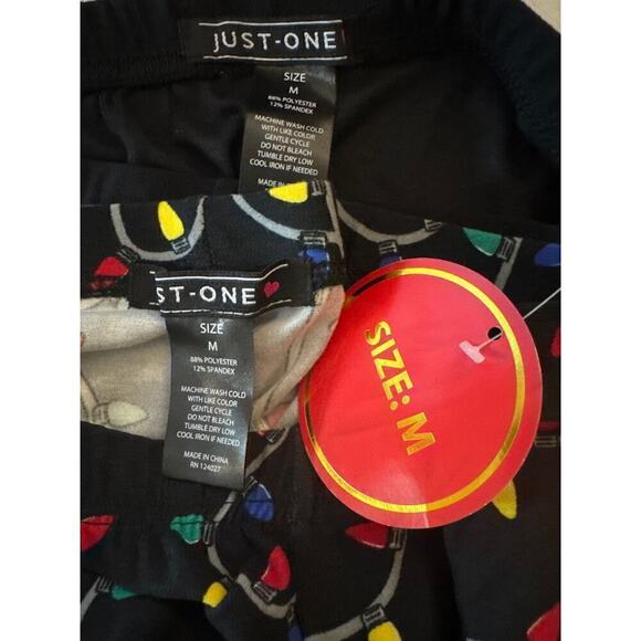 Just One Christmas Lights Holiday Theme‎ Leggings 2 Pcs Women's Medium NWT - Picture 9 of 9